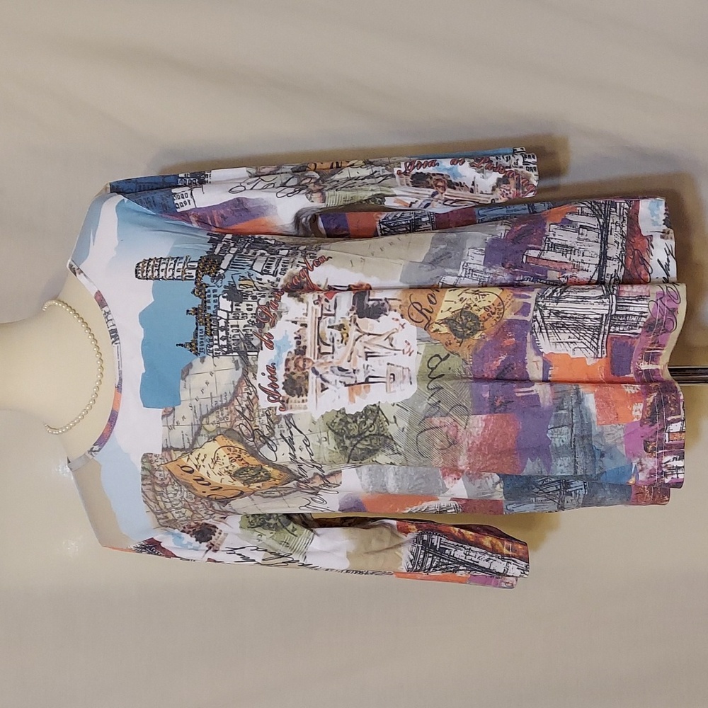 Christopher & Banks Graphic Three-quarter Sleeves Top - Picture 8 of 8